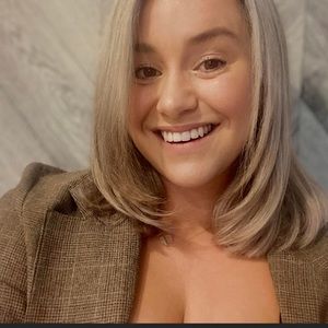 Meet your Posher, Delaney